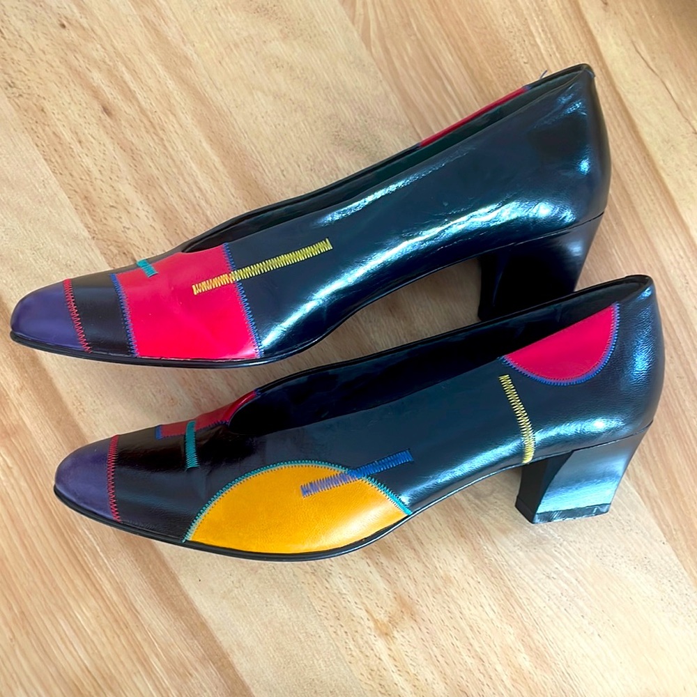 Vintage, Italian leather block kitten heels